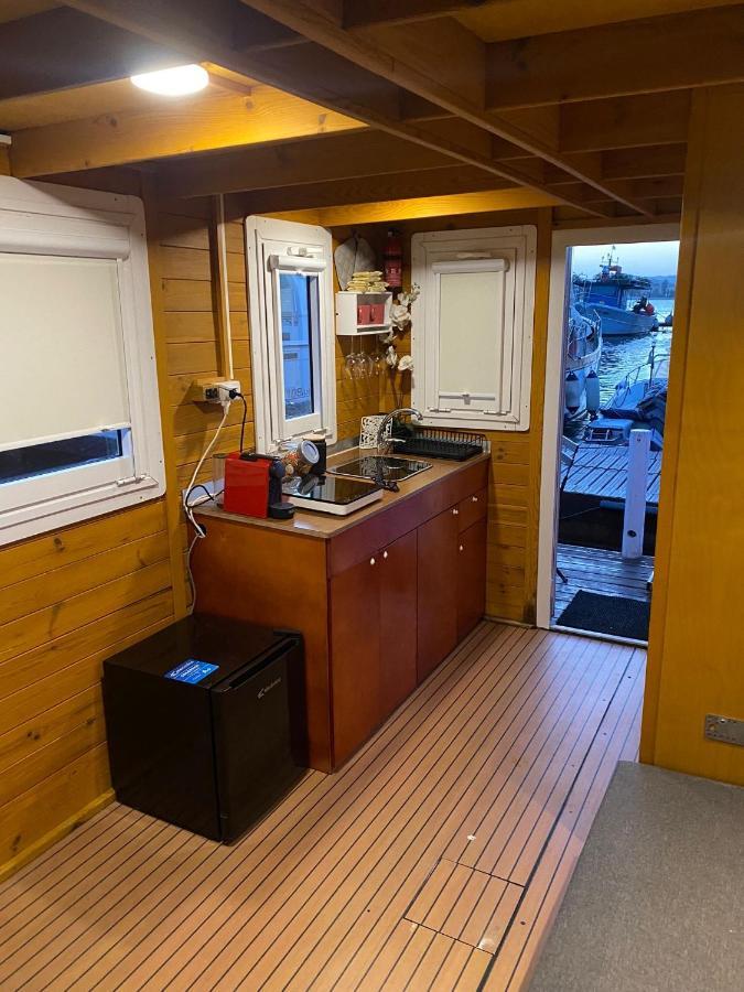 Hotel en barco House Boat R Al Poetto 2 Pax Piu' 1 Cagliari